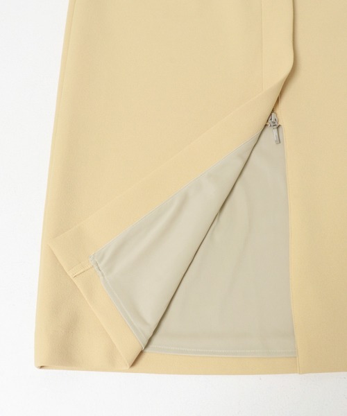 URBAN RESEARCH ROSSO WOMEN（アーバンリサーチ　ロッソ）の「フロントジップストレッチタイトスカート（スカート・レディース・オフホワイト/ブラック/イエロー・TALL/36/38）」の14枚目の写真