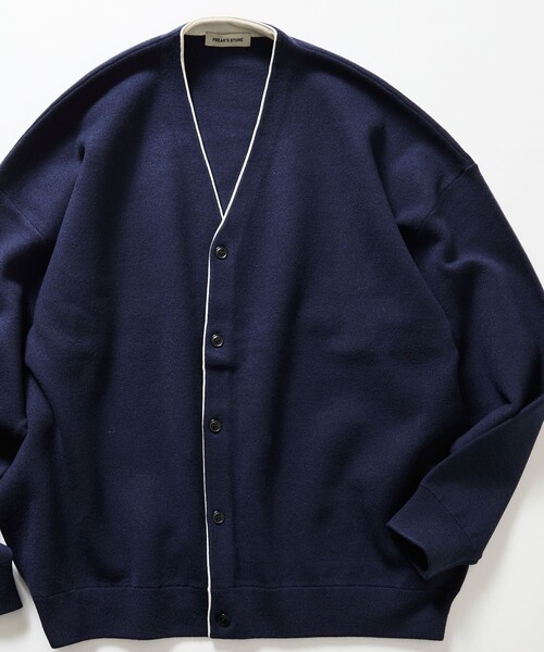 FREAK'S STORE(フリークスストア)の「限定展開 フェイクレイヤード 配色 Vネック カーディガン(カーディガン/ボレロ・メンズ・ネイビー/チャコールグレー/ブラウン/ブラック・LARGE/MEDIUM)」の11枚目の写真