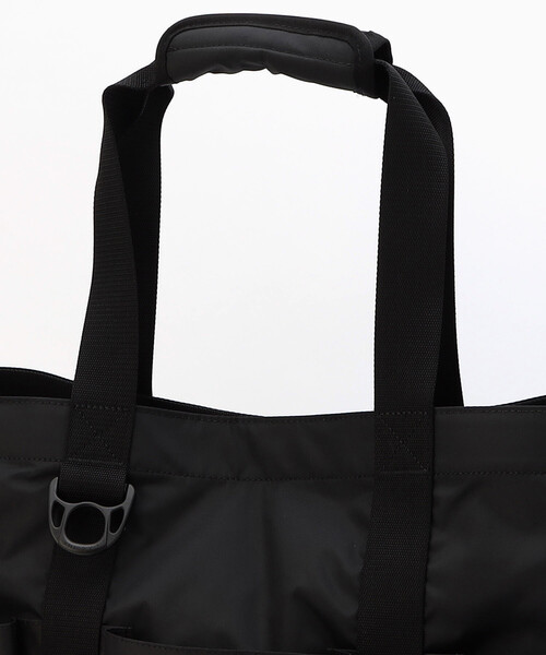NANGA(ナンガ)の「NANGA/ナンガ ECOPAK UR TOTE BAG(バックパック/リュック・メンズ・オリーブ/ブラック・ONE SIZE)」の6枚目の写真