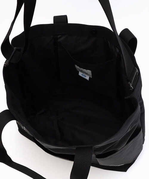 NANGA(ナンガ)の「NANGA/ナンガ ECOPAK UR TOTE BAG(バックパック/リュック・メンズ・オリーブ/ブラック・ONE SIZE)」の9枚目の写真
