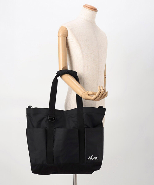 NANGA(ナンガ)の「NANGA/ナンガ ECOPAK UR TOTE BAG(バックパック/リュック・メンズ・オリーブ/ブラック・ONE SIZE)」の11枚目の写真
