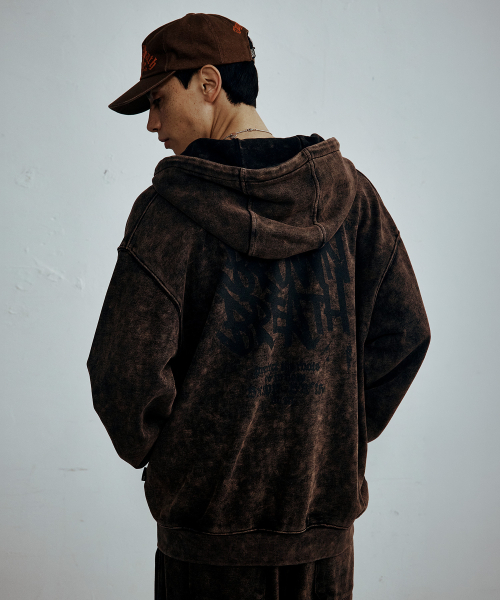 BROWNBREATH(ブラウンブレス)の「ヴィンテージウォッシュ タグ付きフードジップアップ(パーカー・レディース・ブラウン/カーキ/チャコール・SMALL/MEDIUM/LARGE/X-LARGE)」の11枚目の写真