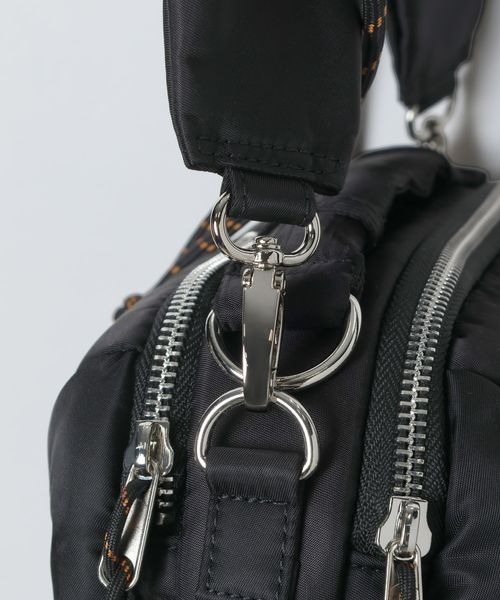 JEANASIS（ジーナシス）の「マルチWAYナイロンギャザーBAG/1084723（ショルダーバッグ・レディース・グレー/ブラウン/ブラック・FREE）」の7枚目の写真