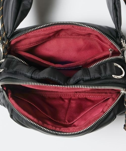 JEANASIS（ジーナシス）の「マルチWAYナイロンギャザーBAG/1084723（ショルダーバッグ・レディース・グレー/ブラウン/ブラック・FREE）」の9枚目の写真