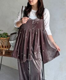 CPCM（シーピーシーエム）の「【セットアップ着用可】小花刺繍ベロアイレヘムキャミ（キャミソール）」
