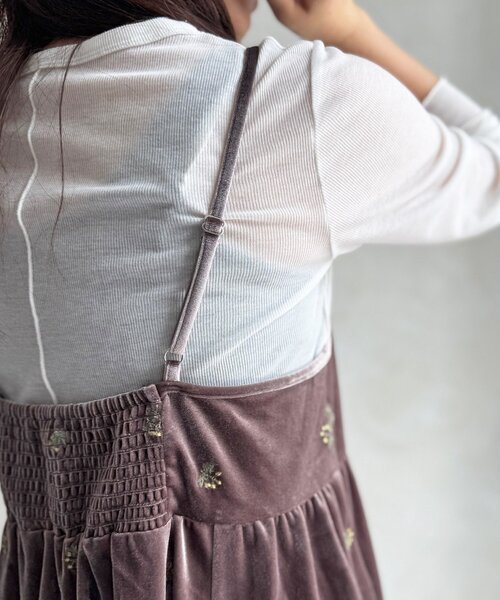 CPCM(シーピーシーエム)の「【セットアップ着用可】小花刺繍ベロアイレヘムキャミ(キャミソール・レディース・ブラック/ベージュ/ブラウン・FREE)」の8枚目の写真