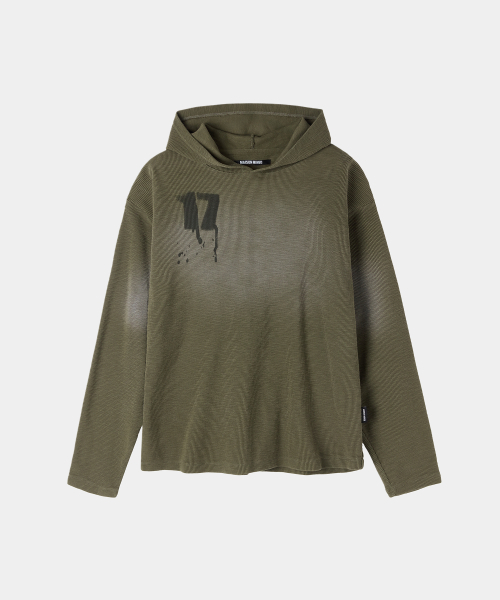 MAISON MINED(メゾンミネド)の「ペイントワッフルフード ロングスリーブ カーキ(Tシャツ/カットソー・メンズ・その他・MEDIUM/LARGE)」の5枚目の写真