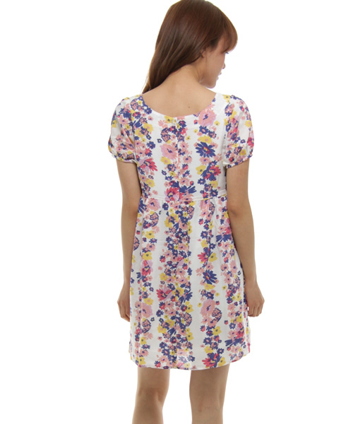 MILKFED.（ミルクフェド）の「BLOOM DOLLY DRESS 花柄（ワンピース・レディース・ホワイト/パープル・X-SMALL/SMALL）」の4枚目の写真