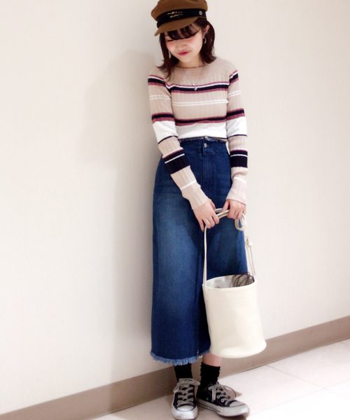 archives（アルシーヴ）の「マルチボーダーオフショルダーニットプルオーバー（ニット/セーター・レディース・ベージュ/ピンク/グレー・MEDIUM）」の13枚目の写真