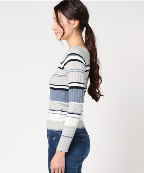 archives（アルシーヴ）の「マルチボーダーオフショルダーニットプルオーバー（ニット/セーター・レディース・ベージュ/ピンク/グレー・MEDIUM）」の6枚目の写真