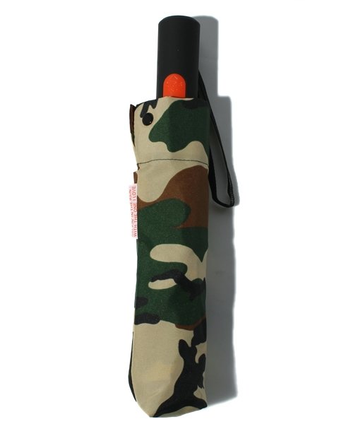 bpr BEAMS（ビーピーアール ビームス ）の「BEAMS / カモ 折タタミ傘 （折りたたみ傘・メンズ・その他1・ONE SIZE）」の2枚目の写真