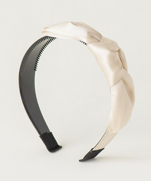 Catherine Cottage（キャサリンコテージ）の「サテンリボンカチューシャ（カチューシャ・キッズ・ブラウン/ブラック/ブルー/ピンク/ゴールド/パープル/ネイビー/レッド・18/19）」の12枚目の写真