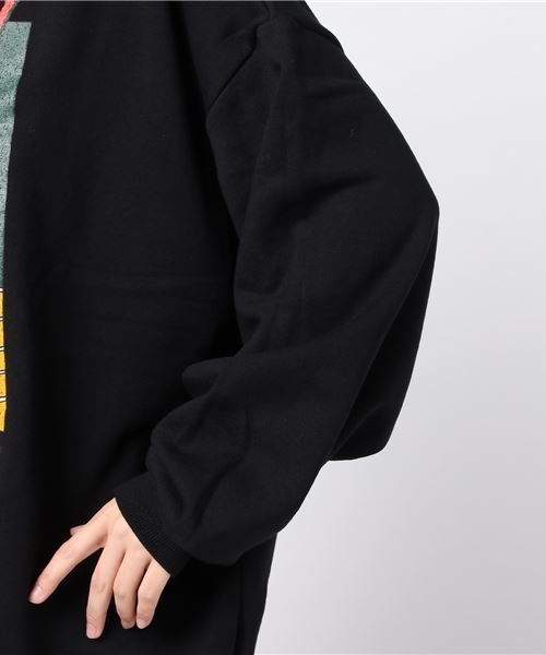 PUNYUS（プニュズ）の「MIDNIGHTスウェット（スウェット・レディース・ホワイト/ブラック/レッド・3/4）」の10枚目の写真