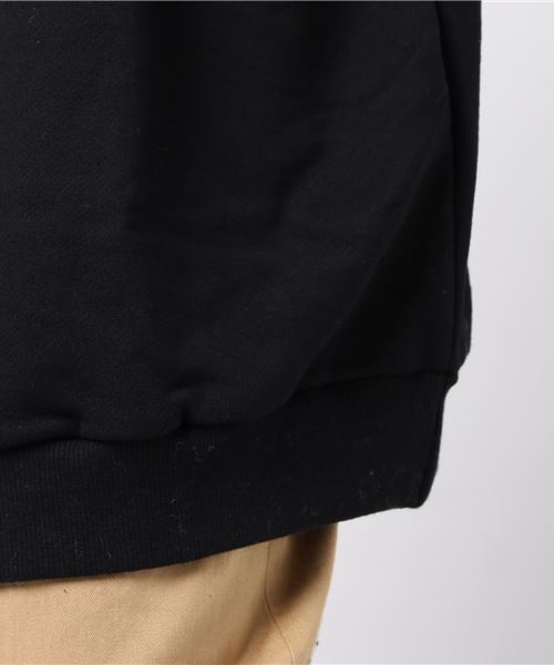 PUNYUS（プニュズ）の「MIDNIGHTスウェット（スウェット・レディース・ホワイト/ブラック/レッド・3/4）」の4枚目の写真