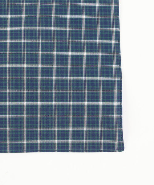 BEAMS F（ビームスエフ）の「GRAZIINA / スコッティ タータンチェック ハンカチ（ハンカチ/ハンドタオル・メンズ・ダークグリーン/ネイビー/レッド系その他5・ONE SIZE）」の8枚目の写真