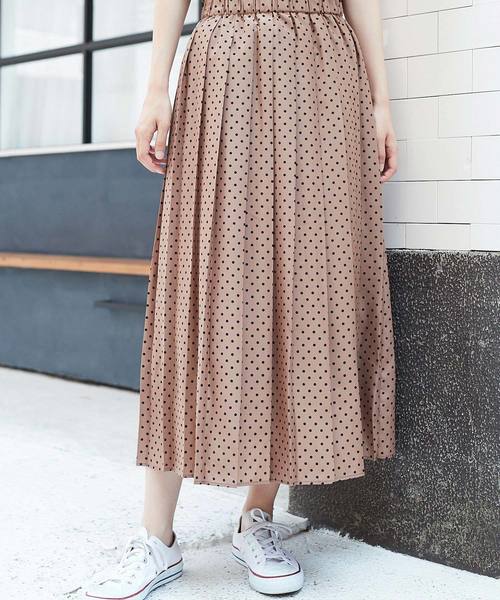 AMERICAN HOLIC(アメリカンホリック)の「・ハイウエストロングプリーツスカート(スカート・レディース・ブラック/ベージュ/ネイビー・FREE)」の2枚目の写真