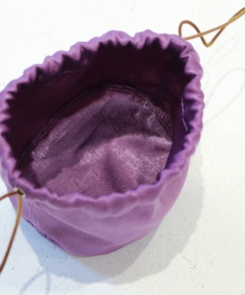 TODAYFUL（トゥデイフル）の「サテンミニポシェット（ハンドバッグ・レディース・パープル/オリーブ・FREE）」の16枚目の写真