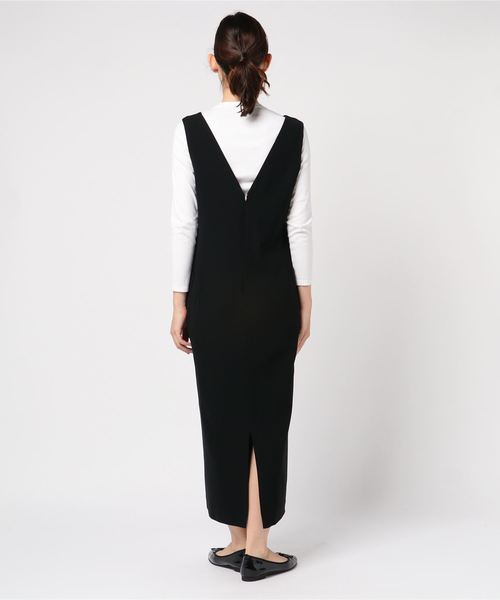 RIVE DROITE（リヴドロワ）の「ニュアンスVネックジャンドレ（ジャンパースカート・レディース・チャコールグレー/ブラック・FREE）」の4枚目の写真