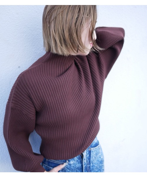 Auntie Rosa(アンティローザ)の「【AuntieRosa】 リブバルーンスリーブニット(ニット/セーター・レディース・ホワイト/ベージュ/ブラウン・FREE)」の5枚目の写真