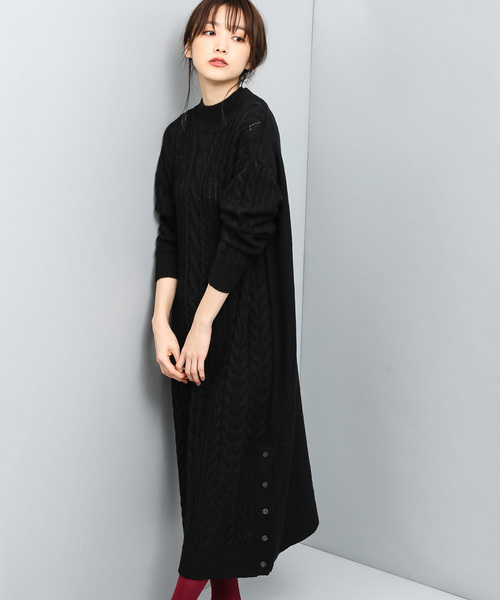 VIS(ビス)の「裾釦ロングケーブルニットワンピース(ワンピース・レディース・ブラック/ベージュ/グレー/キナリ・FREE)」の3枚目の写真