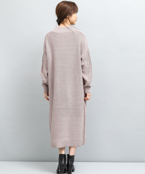 VIS(ビス)の「裾釦ロングケーブルニットワンピース(ワンピース・レディース・ブラック/ベージュ/グレー/キナリ・FREE)」の16枚目の写真