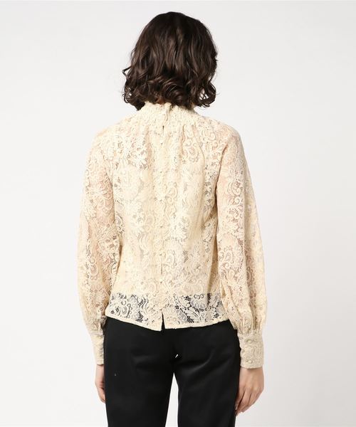 archives（アルシーヴ）の「花柄レースボリュームブラウス（シャツ/ブラウス・レディース・ブラック/ベージュ/オフホワイト・MEDIUM）」の6枚目の写真
