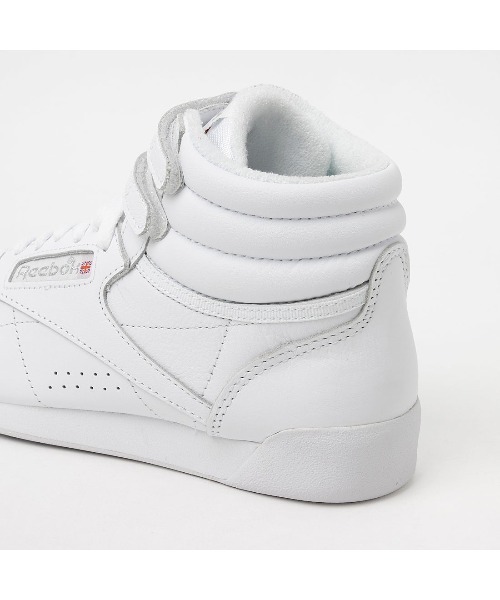 Reebok（リーボック）の「フリースタイル ハイ / Free Style Hi（スニーカー・レディース・ブラック/ホワイト×シルバー/レッド・24.0cm/23.0cm/25.0cm/26.0cm/22.5cm/24.5cm/23.5cm/25.5cm/22.0cm）」の12枚目の写真