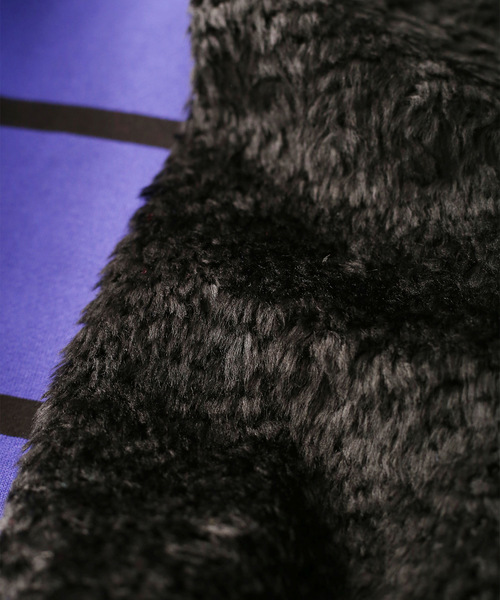 SHAREEF（シャリーフ）の「FUR MIX BORDER BIG HOODIE（パーカー・メンズ・ブラック/ラベンダー/レッド・2/3/1）」の12枚目の写真