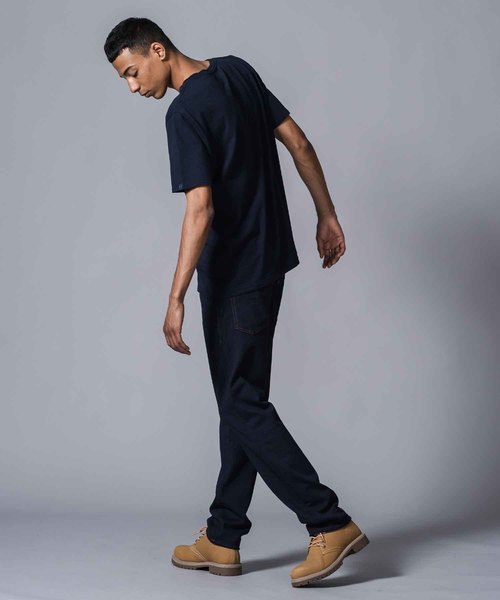 Levi's Made & Crafted(リーバイスメイドアンドクラフテッド)の「LEVI’S(R) MADE & CRAFTED(R) X LOOPWHEELER(R) CORE Tシャツ LOOPWHEELER(R) INDIGO(Tシャツ/カットソー・メンズ・ダークインディゴブルー・S/M/L/XL)」の11枚目の写真