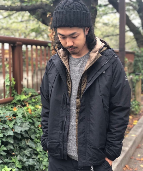 美良品 Schoffel 
 オーストリアチームモデル
フリースパーカー Schoffel（ショッフェル）の「Schoffel/ショッフェル WINDSHELL HOODIE