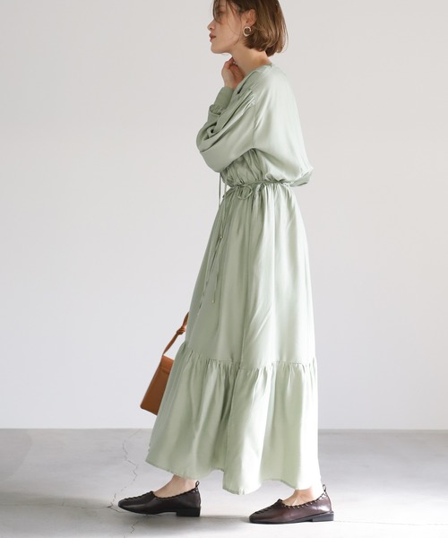 select MOCA(セレクトモカ)の「ボリュームギャザーワンピース(ワンピース・レディース・ミント/ライトベージュ/ブラック・FREE)」の10枚目の写真