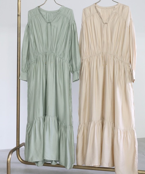 select MOCA(セレクトモカ)の「ボリュームギャザーワンピース(ワンピース・レディース・ミント/ライトベージュ/ブラック・FREE)」の15枚目の写真