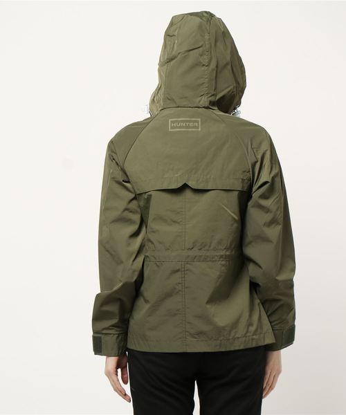 HUNTER(ハンター)の「WOMENS ORIGINAL NYLON WINDCHEATER(ブルゾン・レディース・ホワイト/ネイビー/カーキ・S/M/XS)」の5枚目の写真