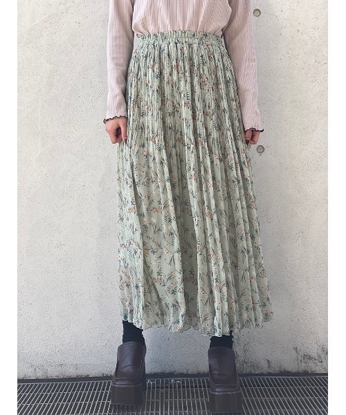 one way（ワンウェイ）の「フラワープリーツスカート（スカート・レディース・ホワイト/ライトグリーン/ブラック・FREE）」の3枚目の写真
