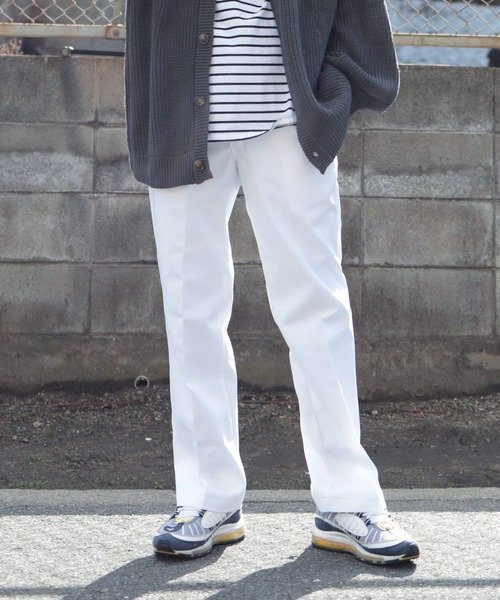 Dickies（ディッキーズ）の「Dickies / ディッキーズ THE ORIGINAL 874 ワーク ワイド チノパンツ / チノパン スケーターパンツ（チノパンツ・メンズ・グリーン/ダークブラウン/カーキ/チャコール/シルバー/ブラック/ネイビー/チャコールグレー/サンドベージュ/モスグリーン/カモフラージュ/ホワイト/グリーン系その他/ダークネイビー/マルーン/ブルー系その他/ロイヤルブルー・32/32/30/30/28/32/34/30/34/32/30/32/28/30/32/30/38/30/36/30）」の2枚目の写真