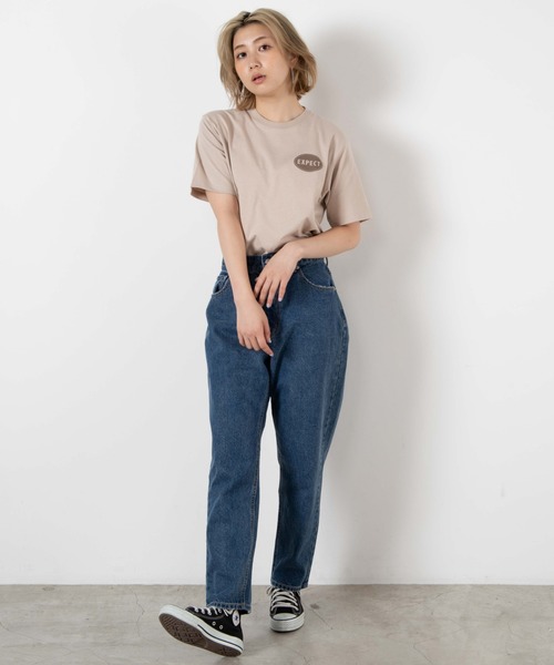 WEGO(ウィゴー)の「WEGO/EXPECTラウンドロゴTシャツ(Tシャツ/カットソー・レディース・ベージュ/ブルー・SMALL/MEDIUM/LARGE)」の6枚目の写真