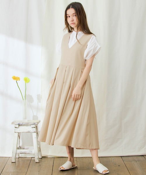 PURIL(ピュリル)の「【PURIL】プリーツジャンパースカート(ジャンパースカート・レディース・ブラック/グレー/ブラウン系その他/ベージュ/インディゴブルー/アイボリー・S/M/XS/L)」の16枚目の写真