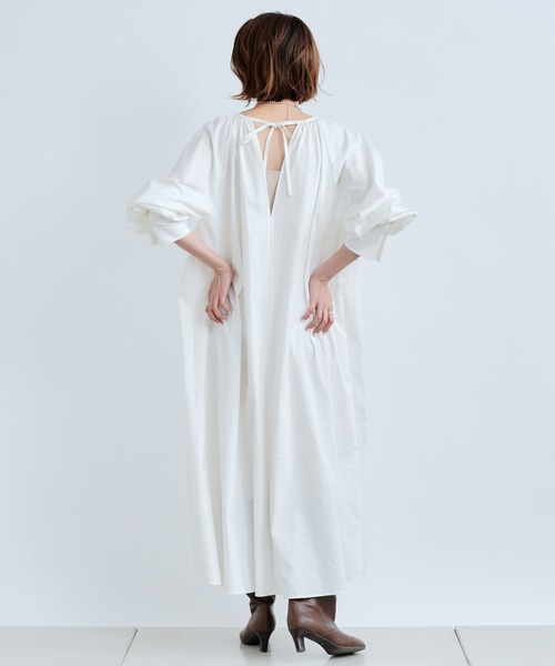 DouDou（ドゥドゥ）の「ピンタックレイヤードワンピース（ワンピース・レディース・ホワイト/ベージュ・FREE）」の21枚目の写真