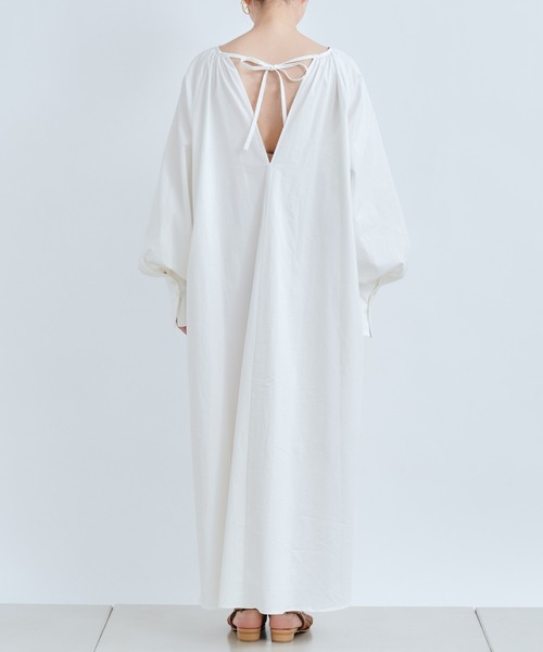 DouDou（ドゥドゥ）の「ピンタックレイヤードワンピース（ワンピース・レディース・ホワイト/ベージュ・FREE）」の13枚目の写真