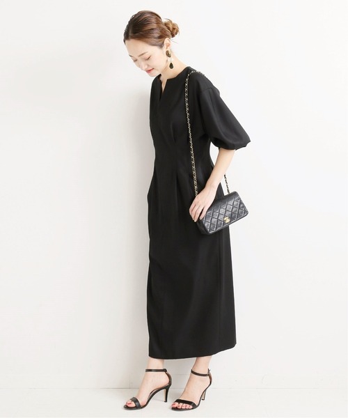 VERMEIL par iena(ヴェルメイユパーイエナ)の「P/Ryツイルウエストシェイプ パフスリーブワンピース◆(ワンピース・レディース・ブラック/ナチュラル・40/38/36)」の13枚目の写真
