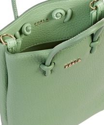 FURLA（フルラ）の「エッセンシャル ミニ ヴァーティカル クロス