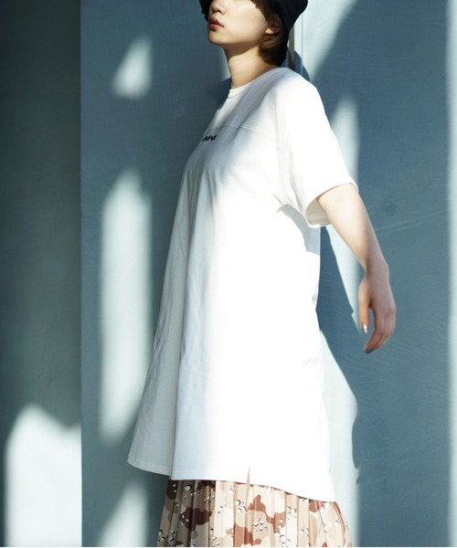 AVIREX（アヴィレックス）の「カラーコンビ スポーティーワンピース/ COLOR COMBI SPORTY ONEPIECE（ワンピース・レディース・ブラック/ライトグレー/オフホワイト/イエロー・FREE）」の5枚目の写真