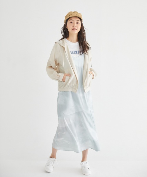 Rewde(ルゥデ)の「【雑誌掲載・TV着用】【再生繊維使用】フーディーシアーパーカー(1R16-03059)(その他アウター・レディース・ブラック/ベージュ/カーキ/グリーン・M)」の7枚目の写真