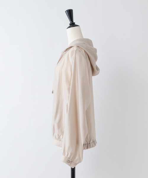 Rewde(ルゥデ)の「【雑誌掲載・TV着用】【再生繊維使用】フーディーシアーパーカー(1R16-03059)(その他アウター・レディース・ブラック/ベージュ/カーキ/グリーン・M)」の19枚目の写真