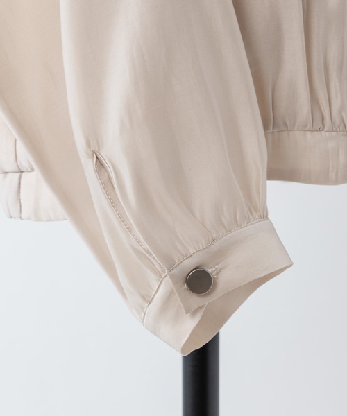 Rewde(ルゥデ)の「【雑誌掲載・TV着用】【再生繊維使用】フーディーシアーパーカー(1R16-03059)(その他アウター・レディース・ブラック/ベージュ/カーキ/グリーン・M)」の16枚目の写真