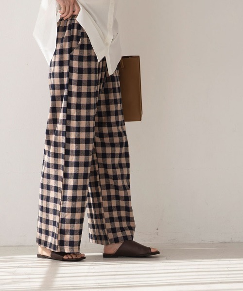 marjour（マージュール）の「RELAX CHECK PANTS（その他パンツ・レディース・ピンク/ミント/ブラック×ベージュ・M）」の2枚目の写真