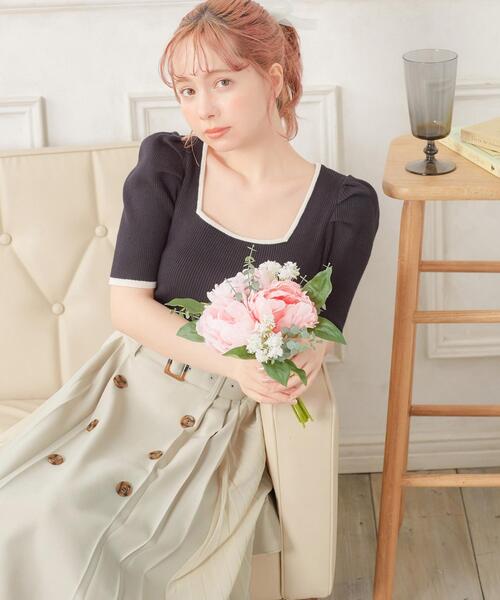 INGNI（イング）の「配色スクエアニット（ニット/セーター・レディース・ホワイト×ブラック/ブラック系その他2/ベージュ系2/ブルー系1・M）」の10枚目の写真