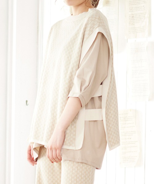 MATCH&more（マッチアンドモア）の「ジャカードベスト（ニット/セーター・レディース・ブラック/ブラウン/オフホワイト/グリーン・FREE）」の14枚目の写真