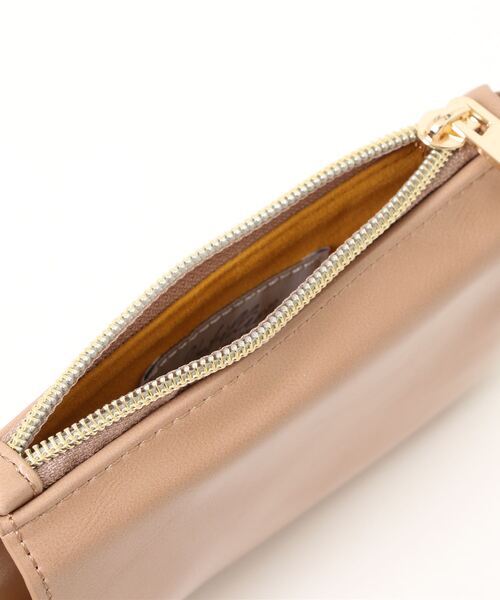 cache cache(カシュ カシュ)の「カシュカシュ cachecache / マルチスマホショルダー(ショルダーバッグ・レディース・ブラック/イエロー/アイボリー/ベージュ/グリーン・FREE)」の6枚目の写真