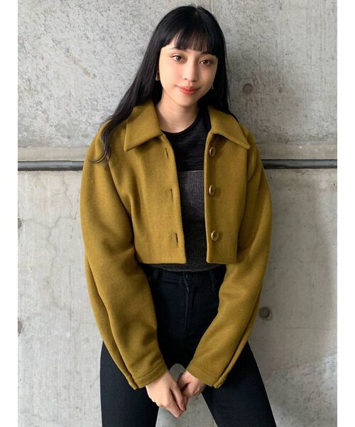 EMODA（エモダ）の「ビッグカラーショートジャケット（その他アウター・レディース・ベージュ/マスタード/グレー・FREE）」の18枚目の写真